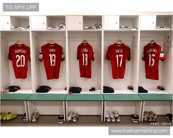 英超球队新赛季装备亮相，明星球员助阵展示新款球衣表现值得关注