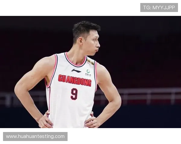 易建联家里这生活水准，让隔壁邻居都开始怀疑人生了吧？