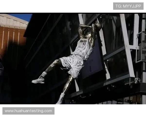 诺维茨基后期三分命中率提升显著 打破传统内线得分模式